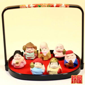 ミニチュアの七福神の置物・2